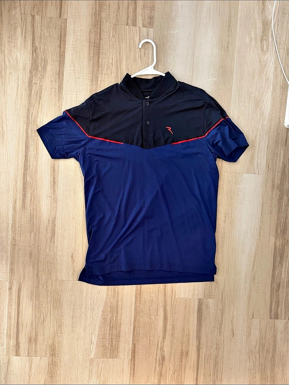 Men's Golf Shirt- Chervo-  Color Block Shirt in Blue & Black Lighlty used
